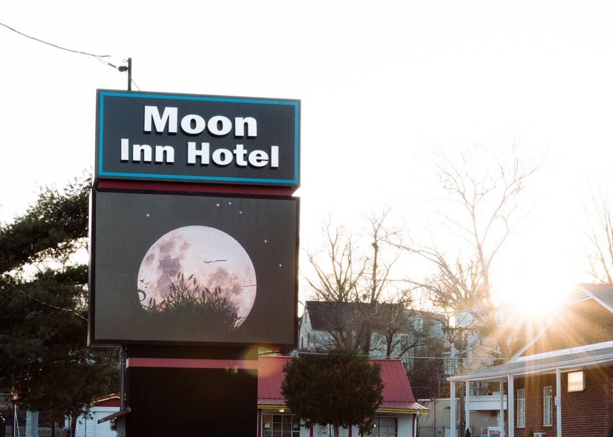 Moon Inn Hotel Александрия Екстериор снимка